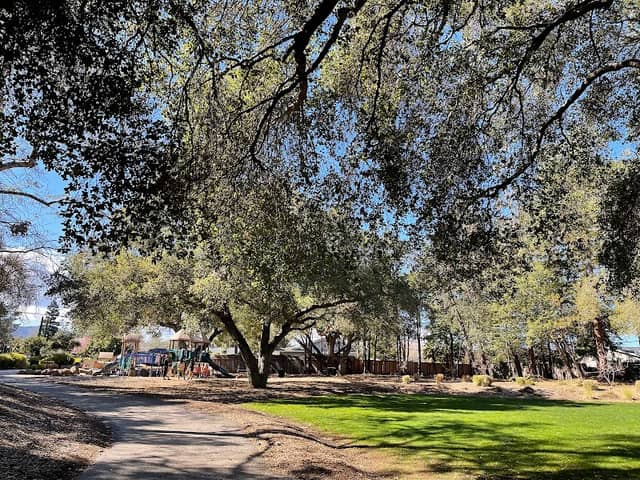 Gardiner Park - Image 1