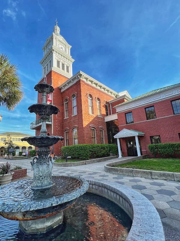 Fountain - Image 3