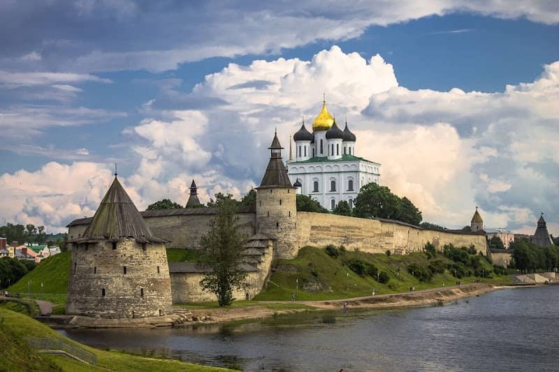 Pskov Kremlin - Image 1