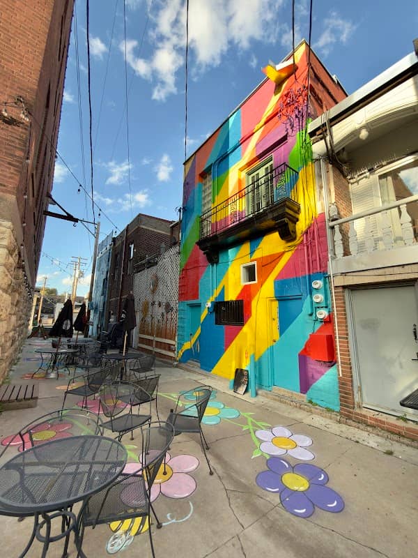 Union Art Alley - Image 1