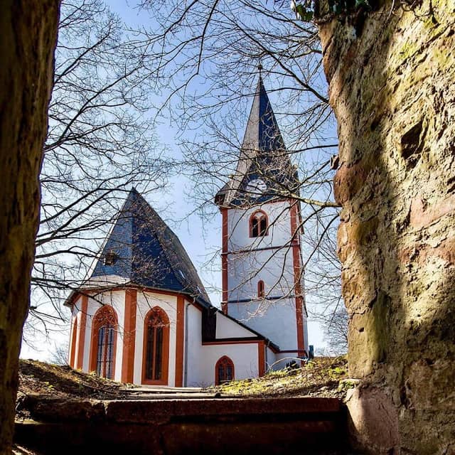 Alter Dorfbrunnen - Image 1