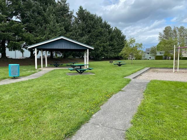 Stanton Meadows City Park - Image 2