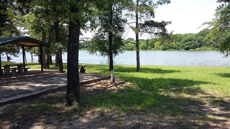 Oak Park - Image 1