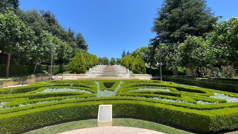 Water Fountain - Image 1