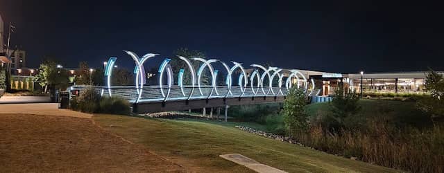 EpicCentral Illuminated Bridge - Image 1