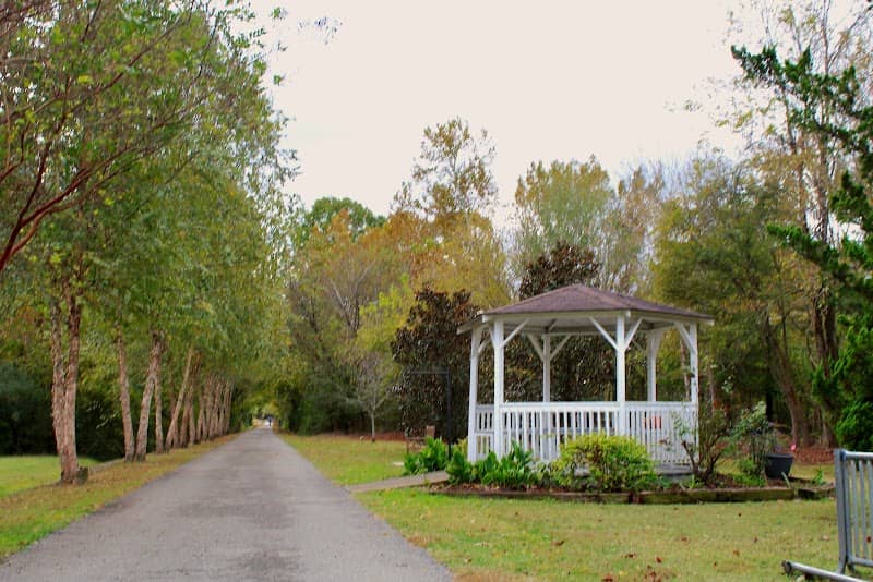 Ladiga Trail Park Gardens - Image 1