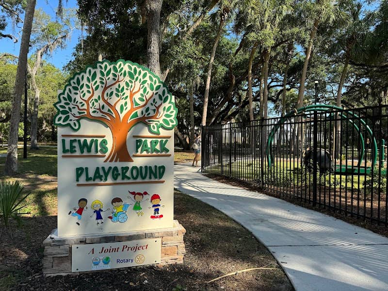 Lewis Park - Image 2