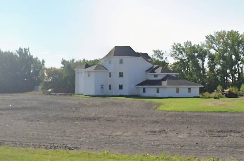 The Crookston Castle - Image 1