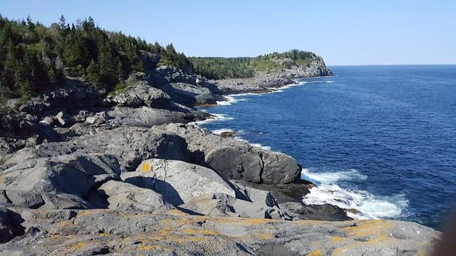 Gull Rock - Image 3
