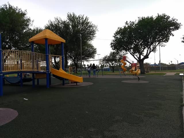 Municipal Park - Image 1