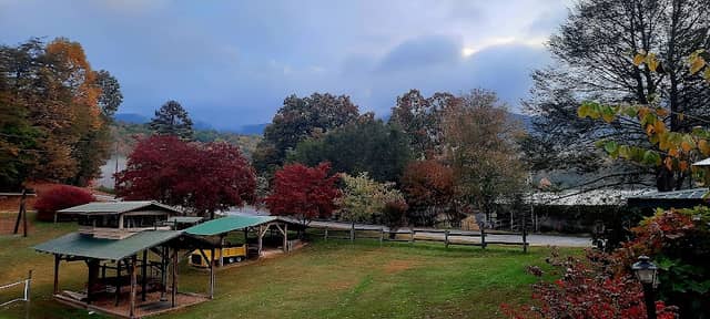 Trackrock Campground & Cabins - Image 2
