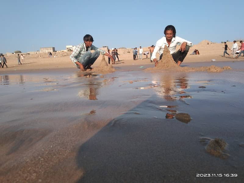 Parikrma Maarg Rd Tiraha - Image 1