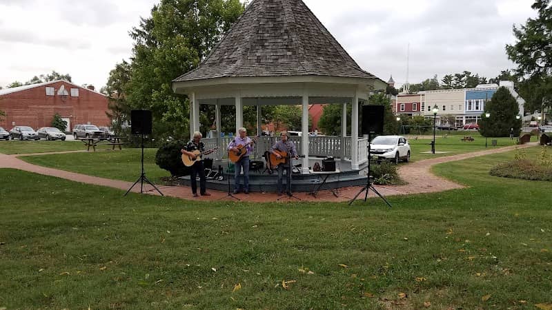 Rose Hill Park - Image 1