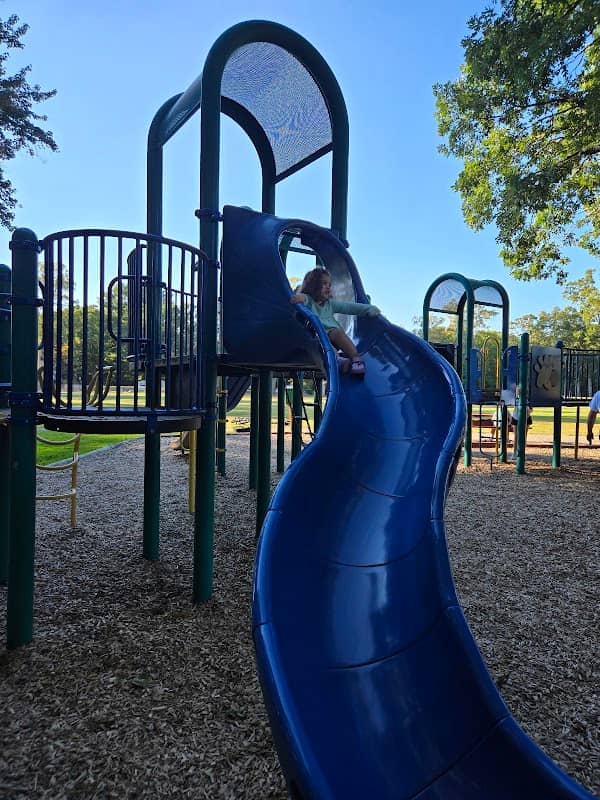 Finberg Park - Image 2