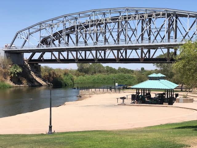 Gateway Park - Image 1