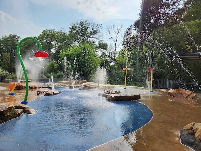 Midlothian Community Park Splash Pad - Image 1