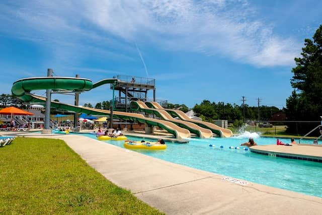 Palmetto Falls Water Park - Image 1