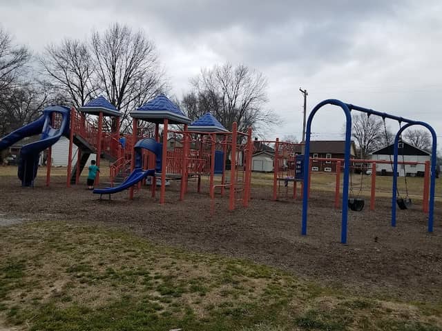 Cambridge Park - Image 1