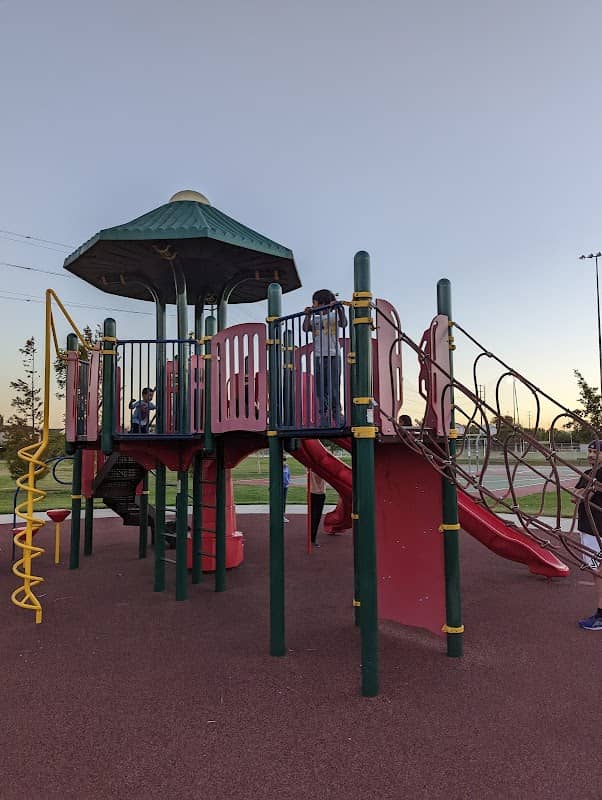 Karl Nordvik Park - Image 1