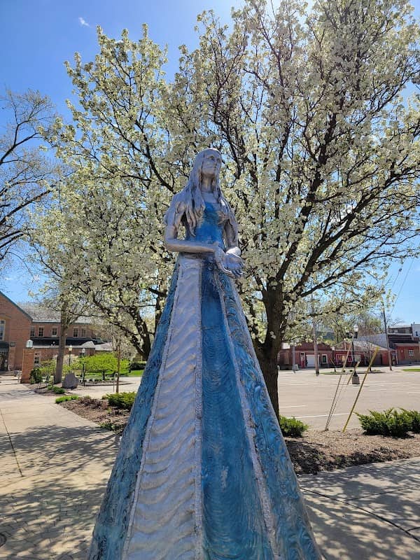 Gift of the Lake Sculpture - Image 1