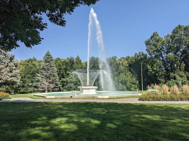 Central Park Fountain - Image 2