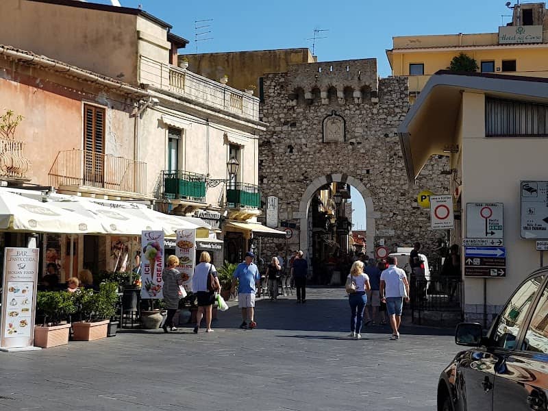 Porta Catania - Image 2