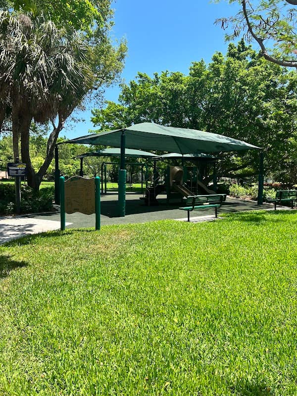 Country isles park - Image 2