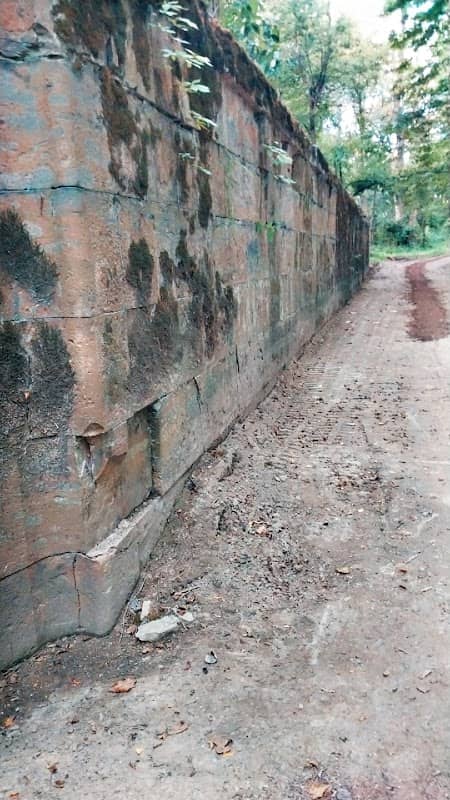 Wabash & Erie Canal Lock - Image 1