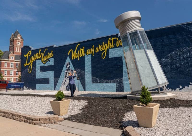 World’s Largest Salt Shaker - Image 1