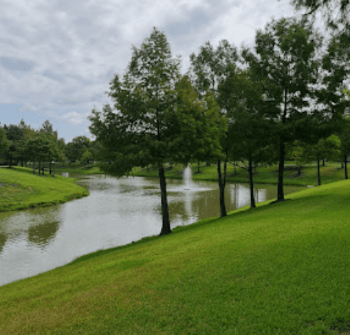 Southern Trails Park - Image 1