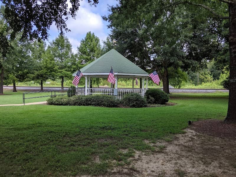 Rossville City Park - Image 1