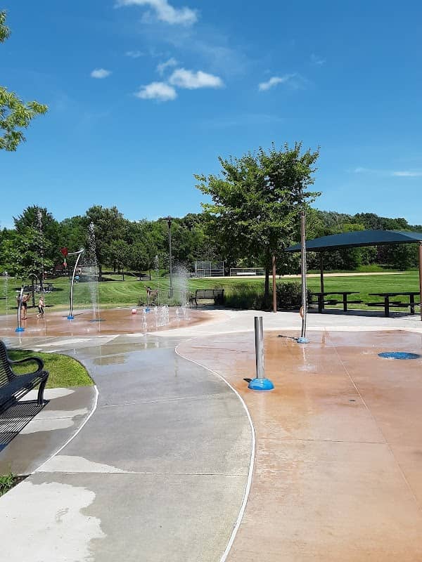 Highlands Park - Image 1