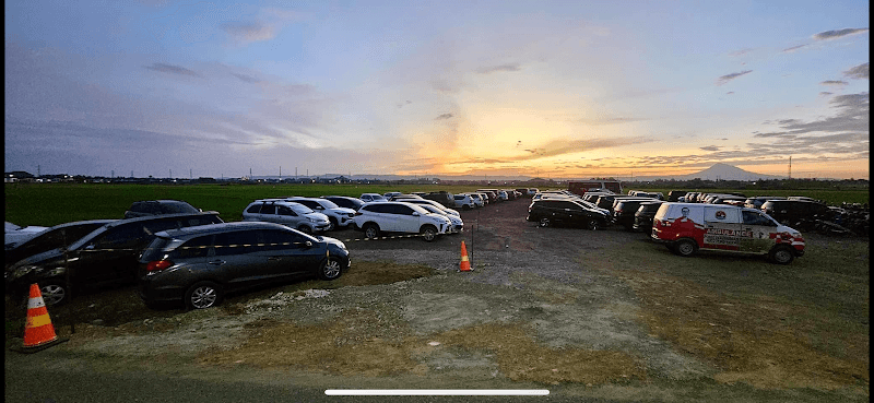 RR Park Area - Image 1
