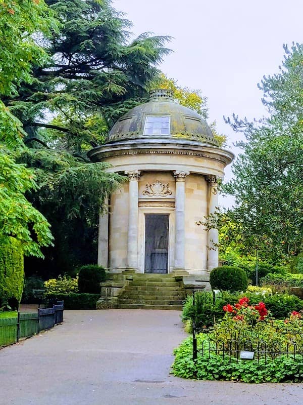 Jephson Gardens - Image 3