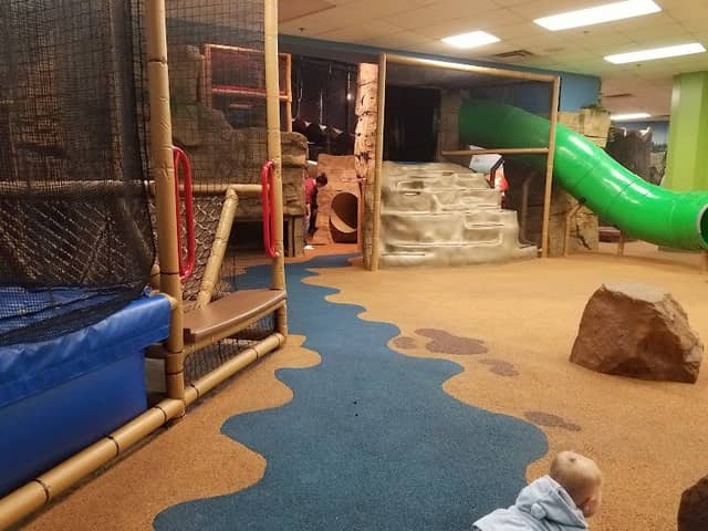 Lookout Ridge Indoor Playground - Image 3