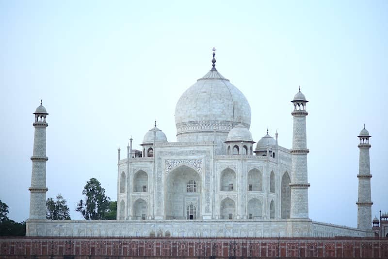 Riverside Taj View - Image 1
