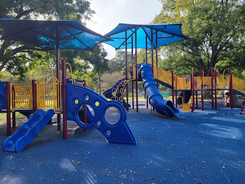 Redbud Park - Image 1