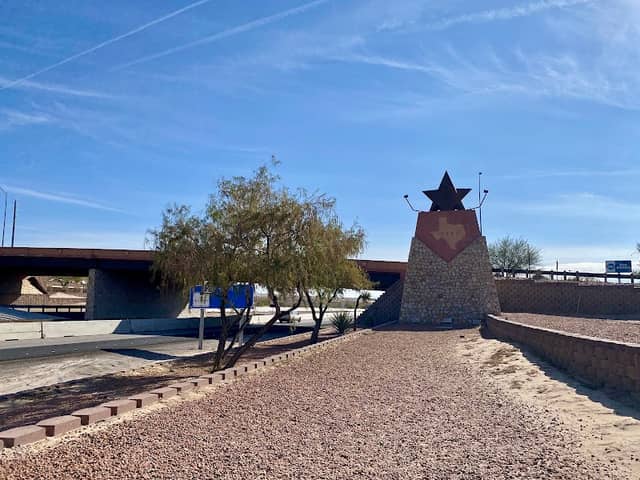 Texas Star Monument - Image 2