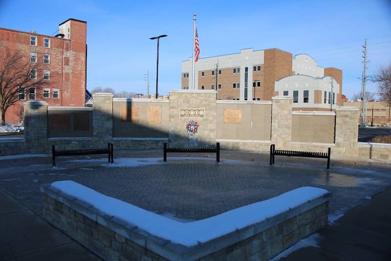 Veteran's Memorial - Image 2
