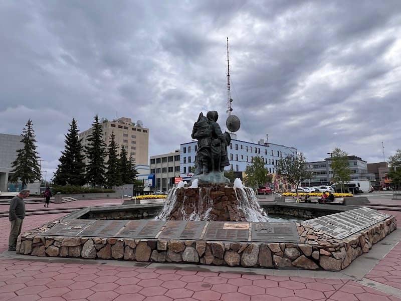 Golden Heart Plaza - Image 1