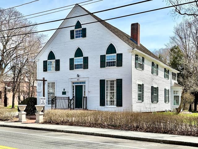 Old Meeting House - Image 1