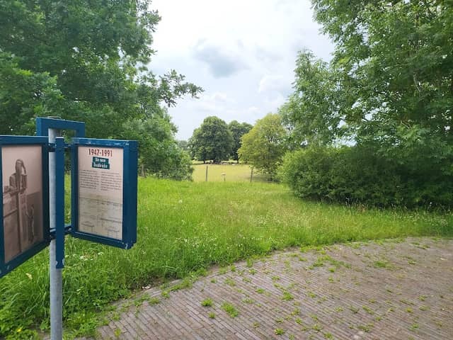 Informationsplatz zur Jann-Berghaus-Brücke - Image 1