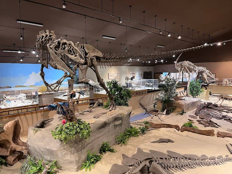 Dickinson Museum Center & Badlands Dinosaur Museum - Image 1