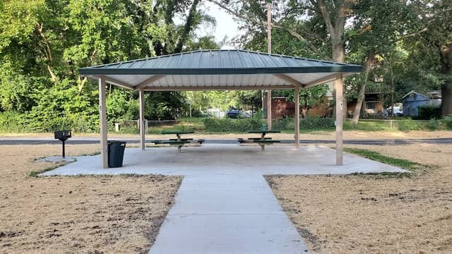 Loop Creek Park - Image 1