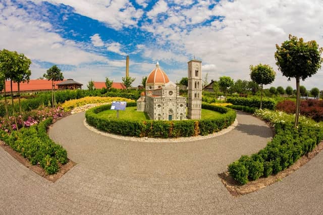 Park Miniatur Olszowa - Image 1