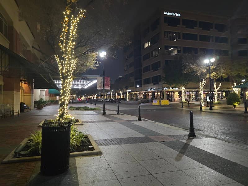 Town center - Image 3