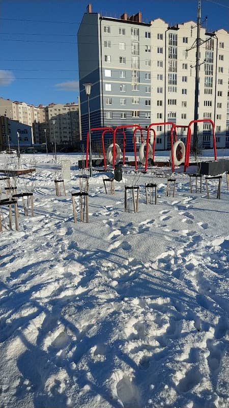 Sirenevyy Skver - Image 1