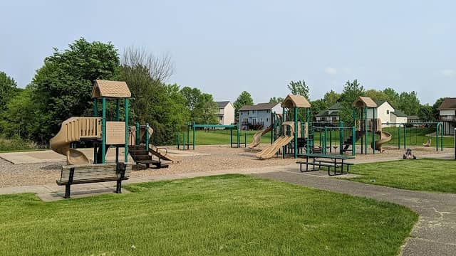 Sunny Side Park - Image 1