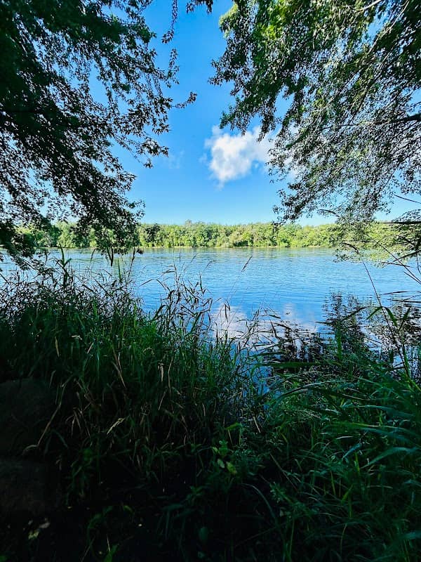 Oaks On The River - Image 3