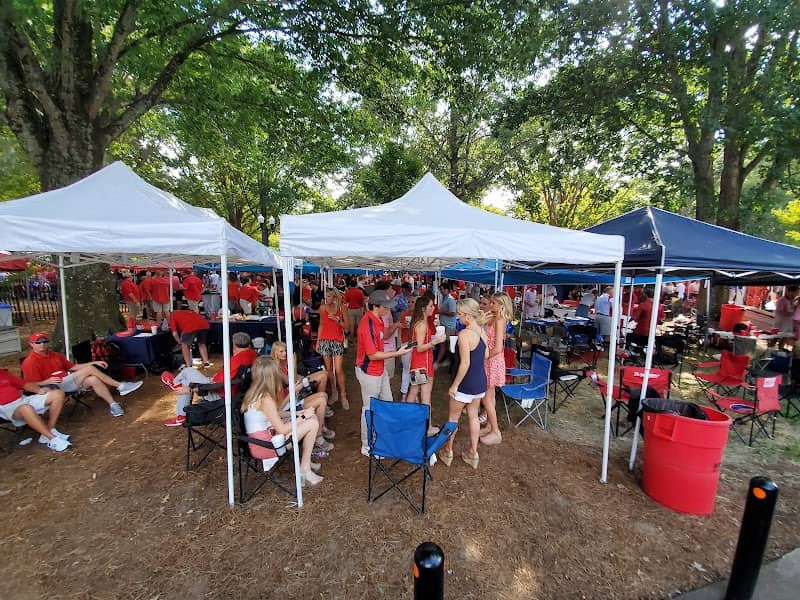 The Grove - Image 1